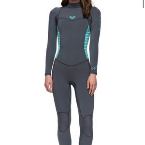 10 Tall Roxy Wetsuit